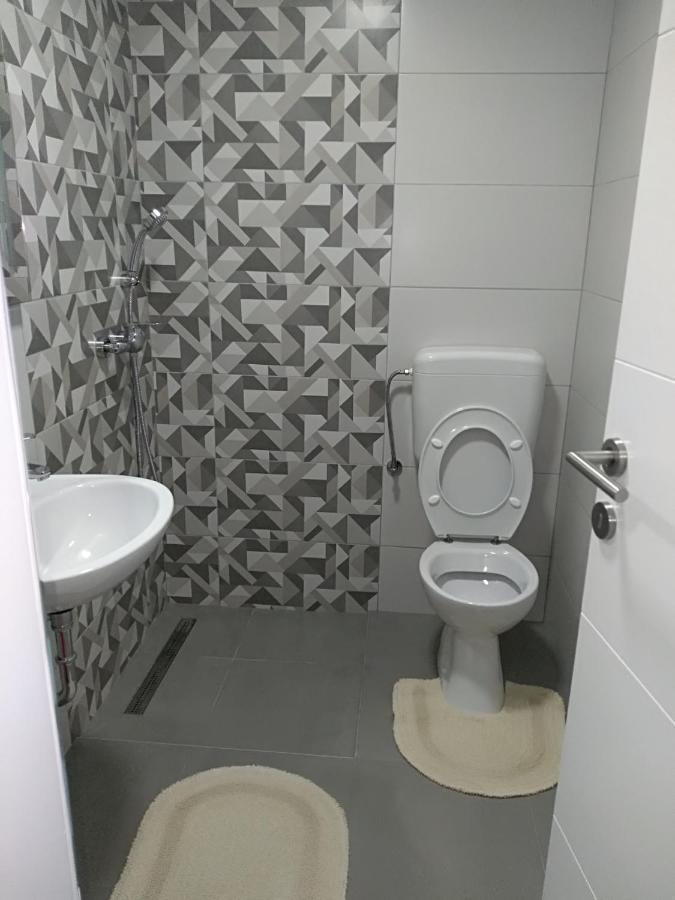 Apartman-Stan Na Dan -Stolac Apartment Екстериор снимка
