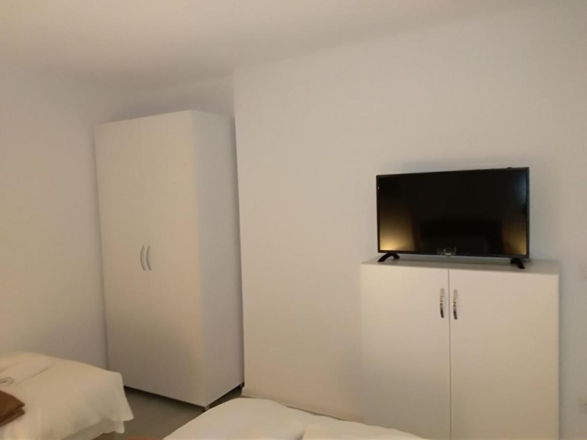 Apartman-Stan Na Dan -Stolac Apartment Екстериор снимка